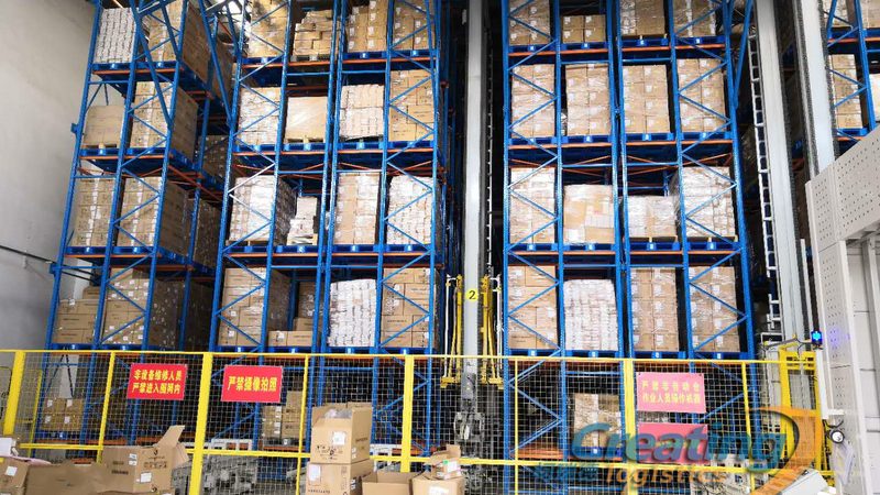 轻型货架承重参数解析：揭秘选择与区别